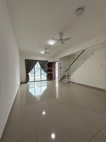 Green Avenue @ Adda Height, Good Condition, Partial Furnish, Ready 1