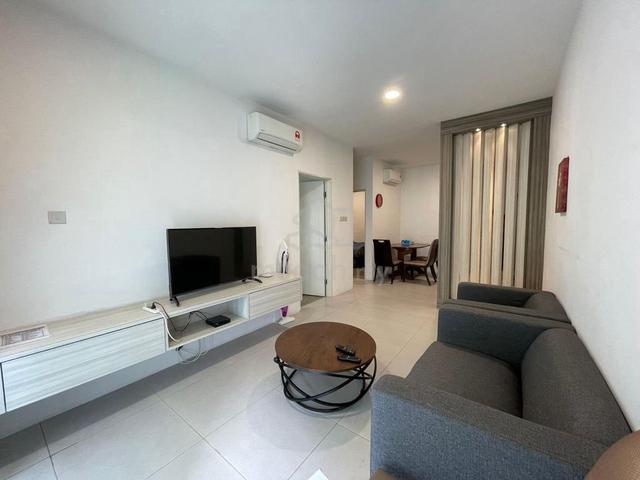 deLOFTS Residence 1