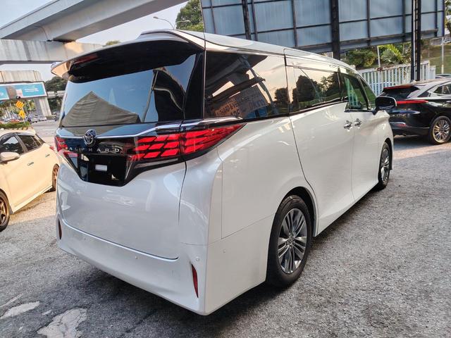 2024 Toyota ALPHARD 2.5 Z Full Spec Grade 5A - 4