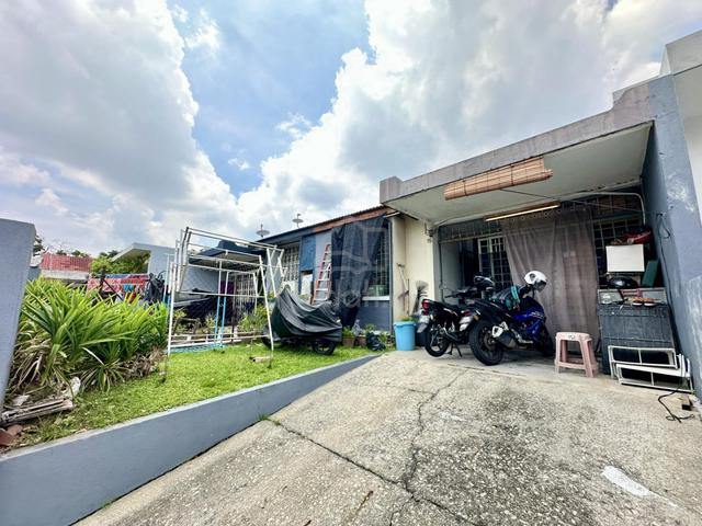 STRATEGIC LOCATION 1 Storey Terrace SS5A, Kelana Jaya, Petaling Jaya 1