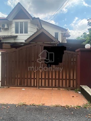 CAT BARU !! Rumah 5 Bilik Saujana Impian !! Kabinet Dapur !! 1