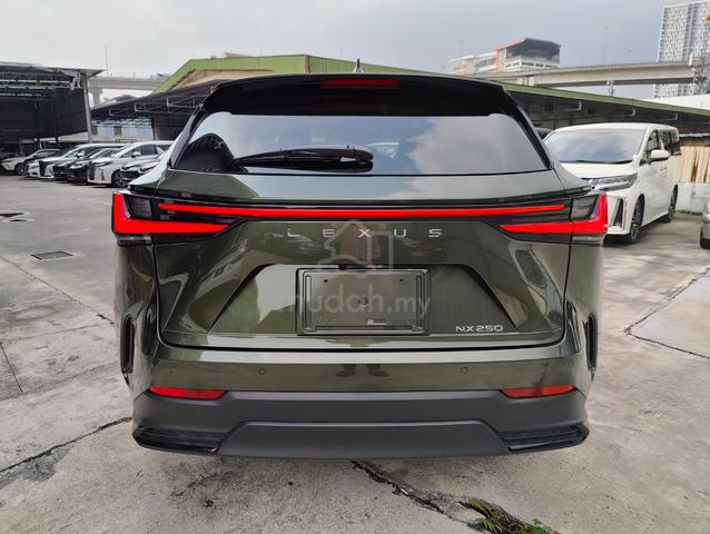 GREEN SPECIAL 2023 Lexus NX250 2.5 BASE 4CAM DIM - 4