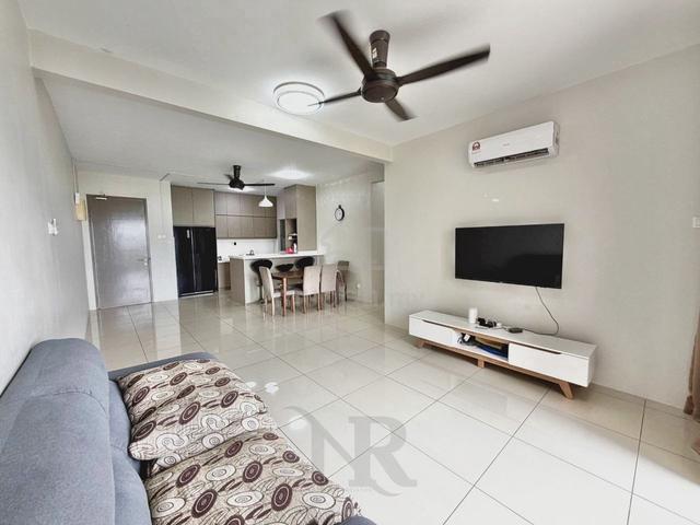 Platinum Splendor Residensi Semarak 1