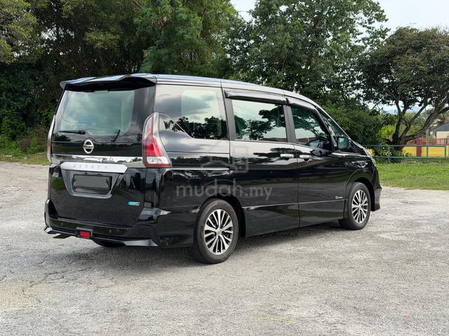2019 Nissan SERENA 2.0 PREMIUM HIGHWAY STAR (A) - 4