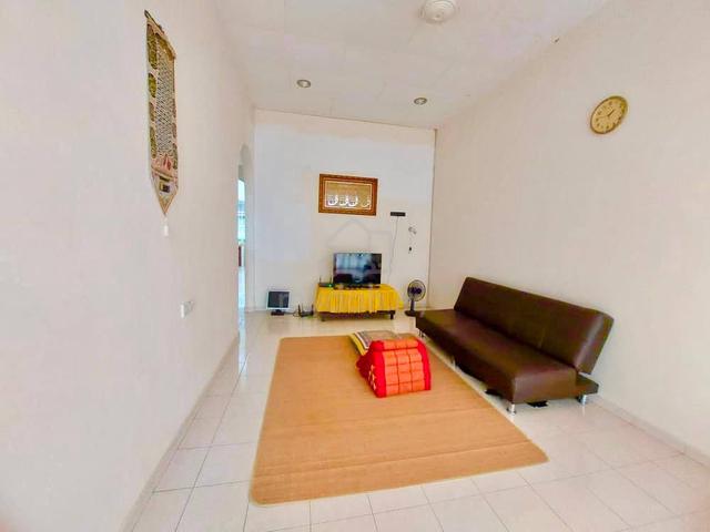 (BOOKING RM1000) 1 Storey Terrace Taman Tanjung Gadong, Muar Johor 1