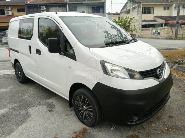 2022 Nissan NV200 1.6 (M) Semi Panel Van - 1