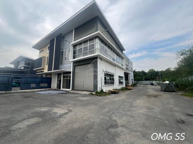 Pandamaran - Double Storey Semi-D Factory For Rent 1
