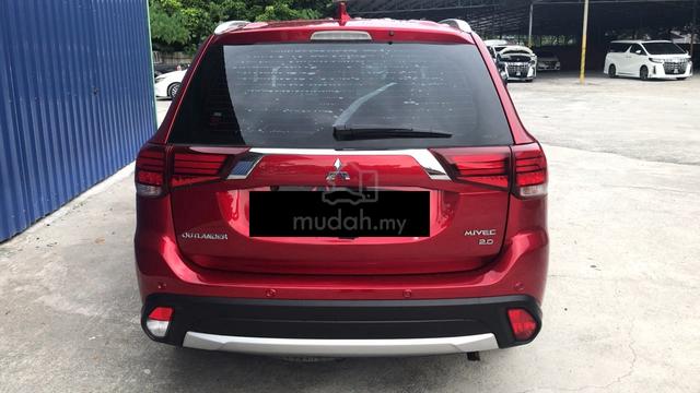 2020 Mitsubishi OUTLANDER 2.0 (loan kedai) - 3