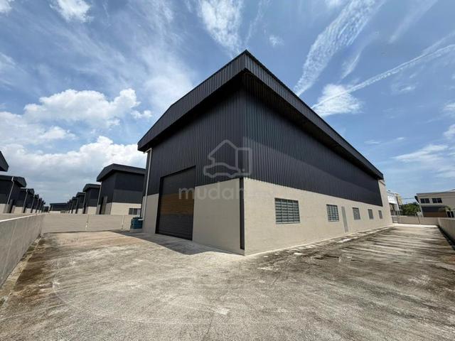 Taman IKS Nafiri Valdor @ Sungai Bakap 1.5 Sty Detached Factory 1