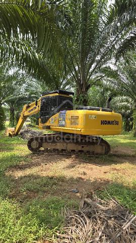 Komatsu PC 200-7 - photo 6 of 6