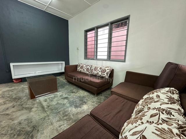 STEPHEN YONG SINGLE STOREY TERRACE CORNER RENT At BATU KAWA KUCHING 1