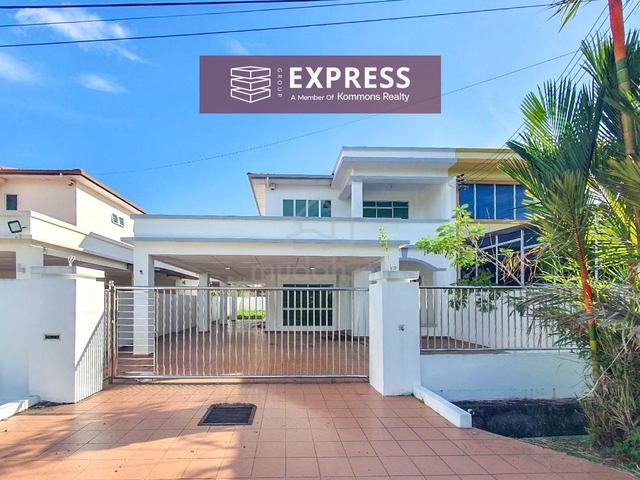 Senadin, Freehold Double Storey Semi Detached, 8 Points 1