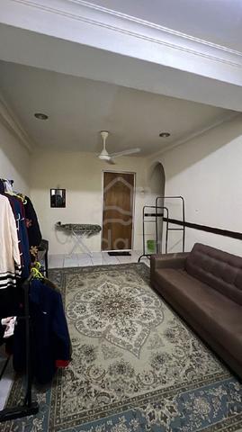 single room cheap 1