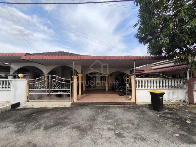 Semi D Dekat Padang Untuk Dijual di Taman Damai Parit Buntar Perak 1