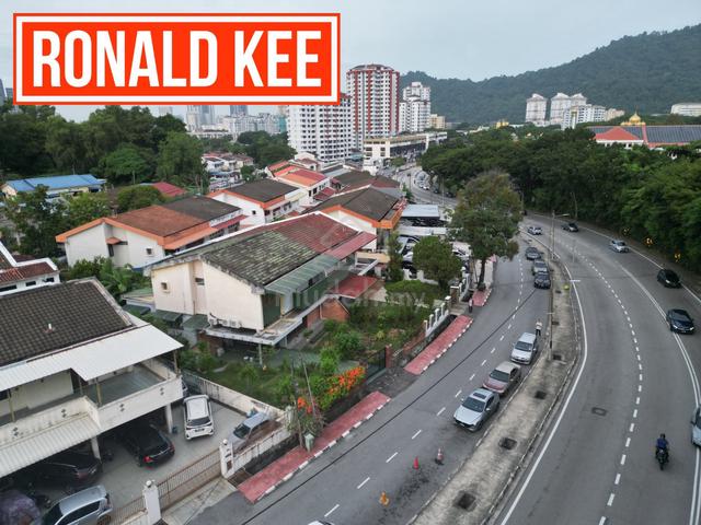 *Exclusive* Semi-D commercial use main road Jalan Sungai Dua near USM 1