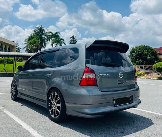 2010 Nissan GRAND LIVINA 1.6 IMPUL (A) - 3