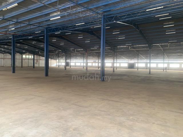Pandamaran Port Klang Factory Warehouse 4.12 Acres 1000Amps With CF 1