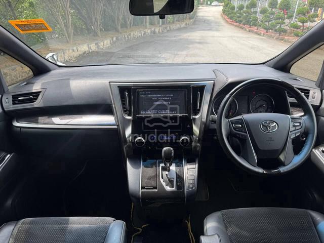2017 Toyota VELLFIRE 2.5 Z GOLDEN EYES (A) FACELIF - 4