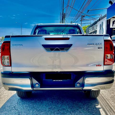PROMOSI TERBARU 2026 Toyota HILUX 2.4 E MANUAL - 5