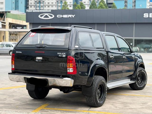 2010 Toyota HILUX 2.5 G FACELIFT DOUBLE CAB (A) - 3