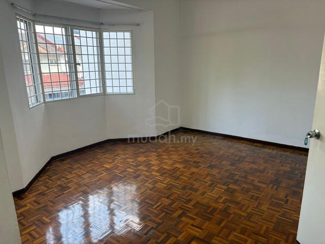 Belakong Taman Juara Jaya Double Storey Landed House For Rent 1