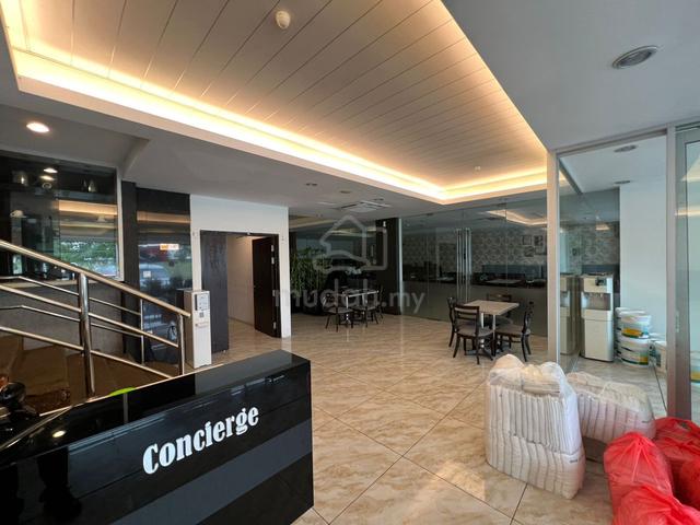 Boutique hotels strong cash-flow commercial assets 1
