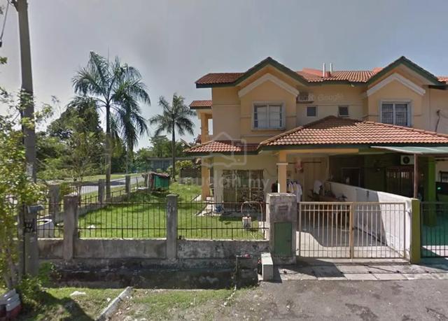 2 storey corner lot 2500sf 4r3b house at Bandar Putera Klang 1