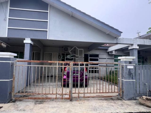 Teres Setingkat Bersaiz Besar Untuk Dijual Di Bukit Katil 1