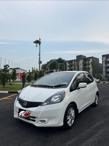 2014 Honda JAZZ GE 1.5 VTEC AUTO - 2
