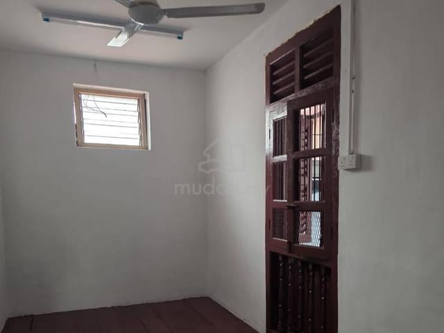 FOR RENT | LEBUH TYE SIN - George Town, Penang 1
