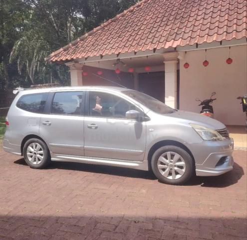 2016 Nissan GRAND LIVINA 1.6 CLASSIC/COMFORT - 1