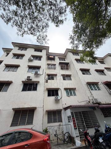 Bandar Teknologi Kajang Flat 1
