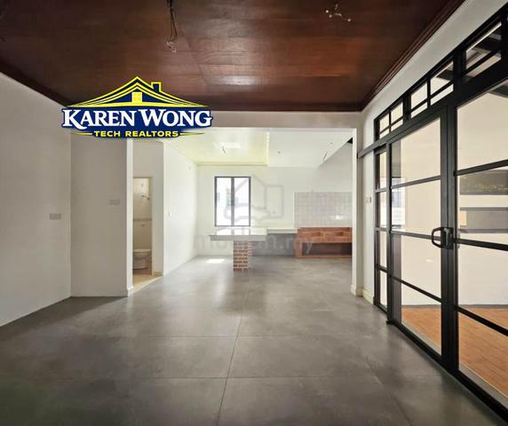 ใHUGE LAND SIZE๐ใLAGENDA HEIGHTS 2.5 Storey BUNGALOW house for Sale 1