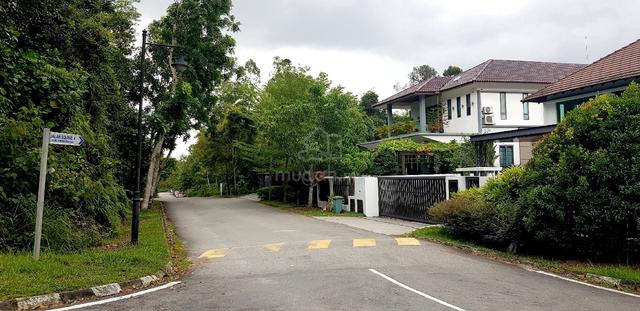 Taman No.1 Premium Bungalow Lot β The Best Location in Entire Enclave 1