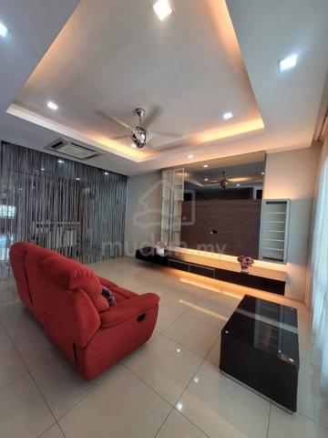 Southbay Residence 2 storey gated terrace for rent in Batu Maung, Pg 1