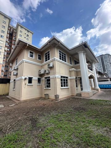 Bungalow Jalan Wirawati Taman Maluri Kuala Lumpur 1