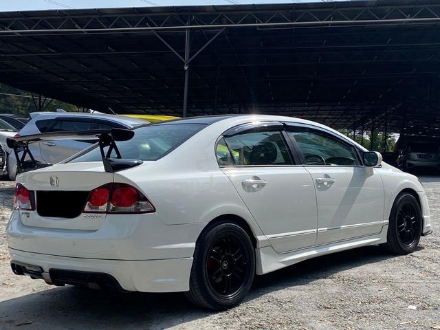 2011 Honda CIVIC 1.8 i-VTEC (A) - 5