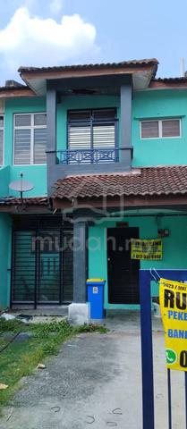 Bilik bujang perseorangan 1