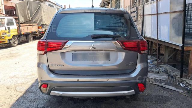 Mitsubishi Outlander 2.4 (A) 2016 - 5