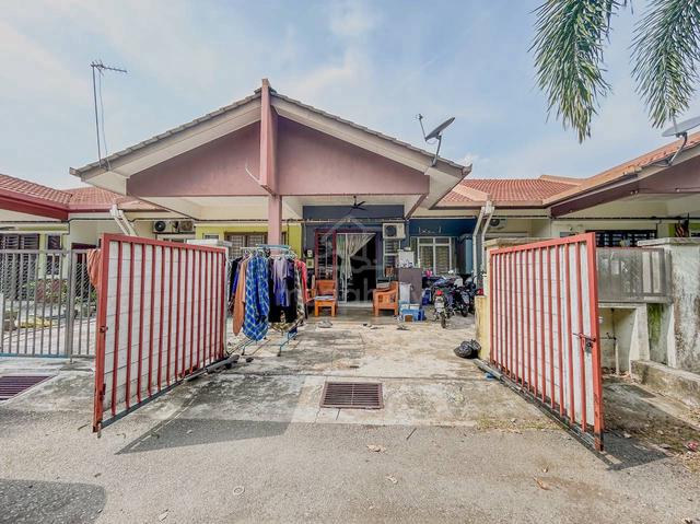 1 Storey Terrace Jalan Nipah, Taman Dato Hormat, Teluk Panglima Garang 1