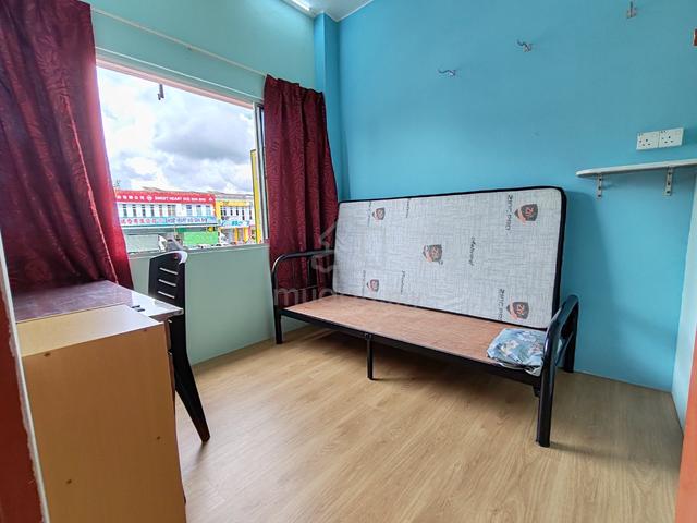 Uni Garden RHB Bank Bank Rakyat WeDrink Bilik Sewa Room for Rent 1