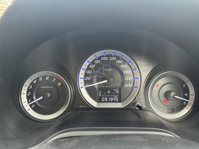 2013 Honda CITY 1.5 E+ FACELIFT (A) - 4