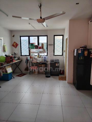 Master room, Taman sena emas, Tasek Gelugor 1