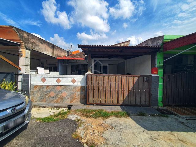 Semi Furnished Teres Setingkat Taman Cempaka 2 Durian Tunggal Melaka 1