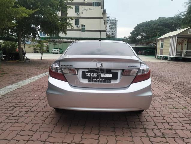 2013 Honda CIVIC 1.5 (HYBRID) (A) - 4