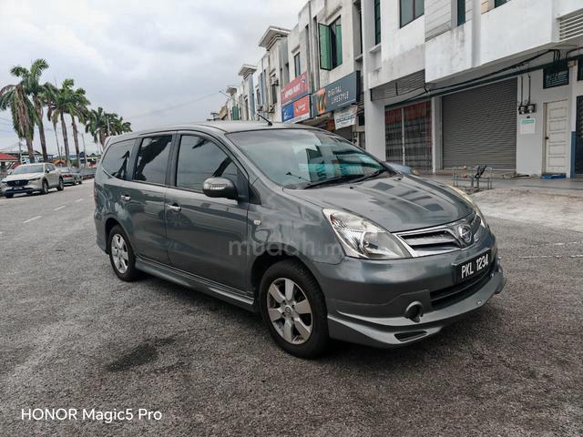 2012 Nissan GRAND LIVINA 1.8 IMPUL (A) - 1