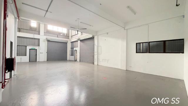 Gateway 16 Bukit Raja 1.5 Storey Semi D Factory Warehouse 1