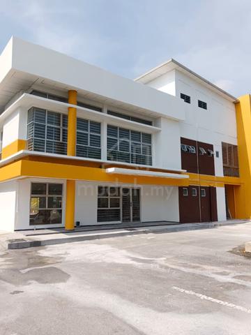 Newly Refurbished Semi-D Factory Northport Port Klang for Rent / Sale 1