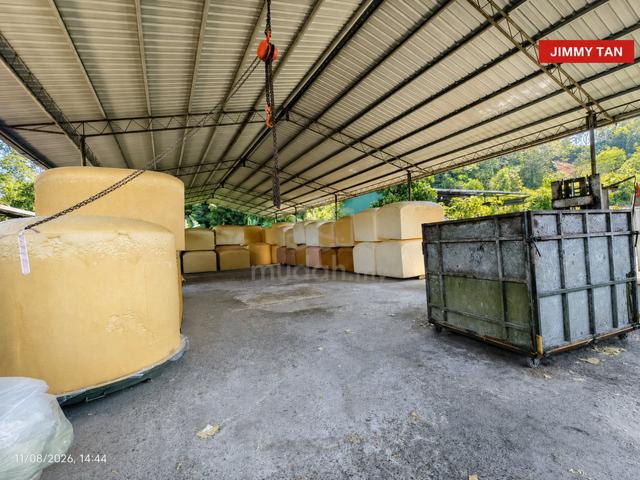 Roofed Storage Space, Inanam, Kota Kinabalu 1