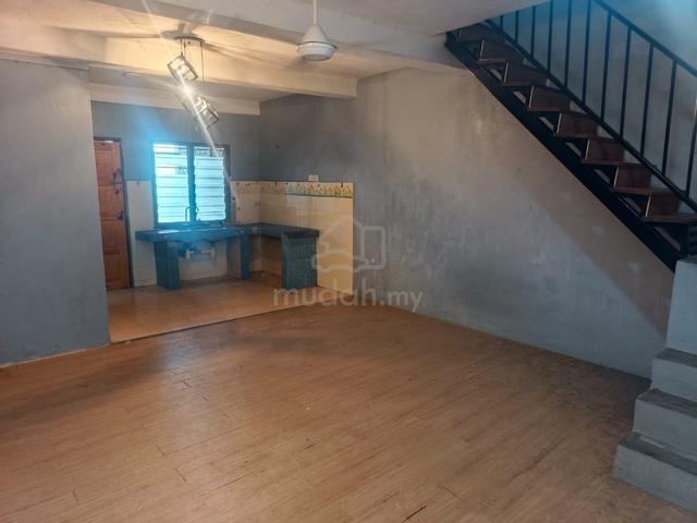 RUMAH UNTUK DISEWA ā Taman Merbau Jaya , Jasin 1
